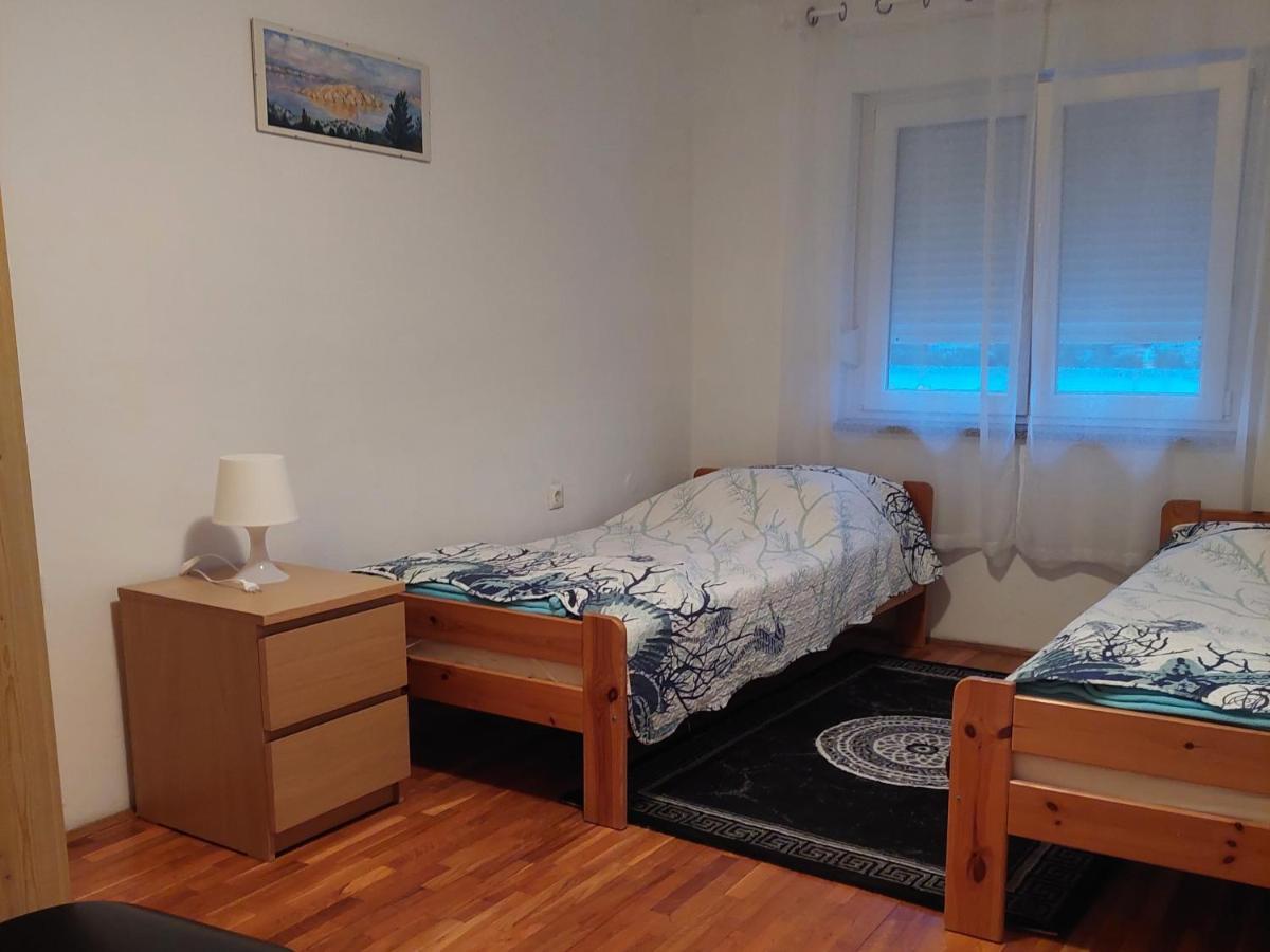 Apartmani Mujagic Batomalj Eksteriør bilde